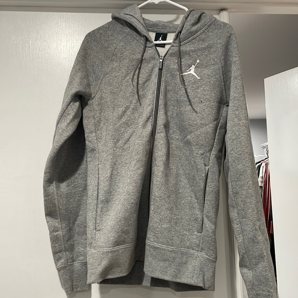 Jordan zip up